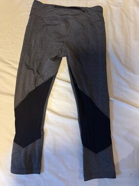 LULULEMON Leggings - Gray/Black